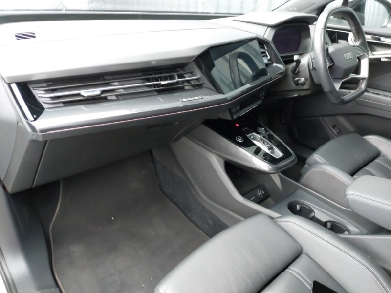 Used Audi Q4 e-tron 2021 for sale - 78125624: Photo 5