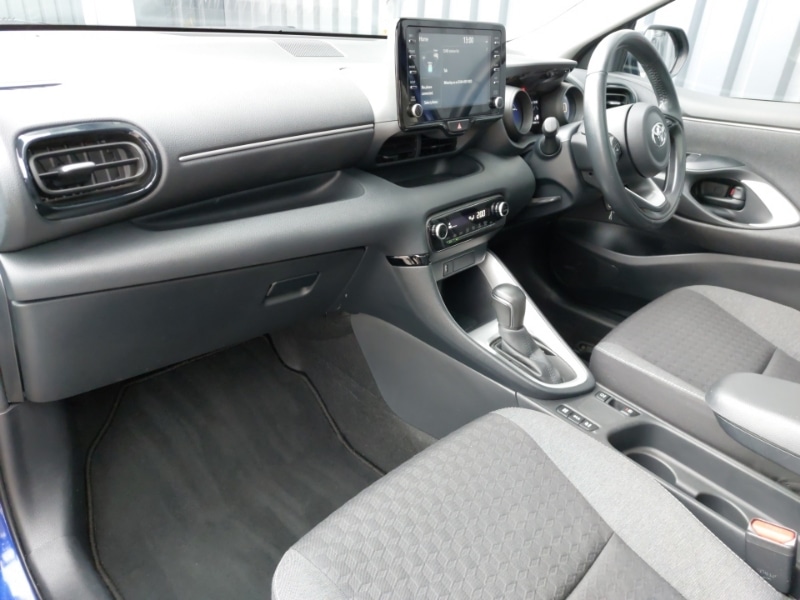 Used Toyota Yaris 2023 for sale - 77606121: Photo 5