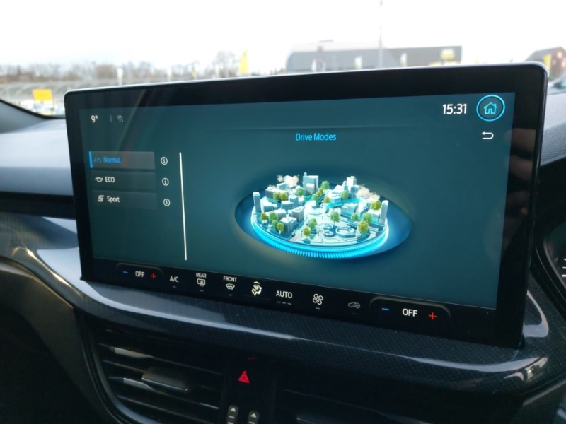 Used Ford Focus 2023 for sale - 76897813: Photo 19