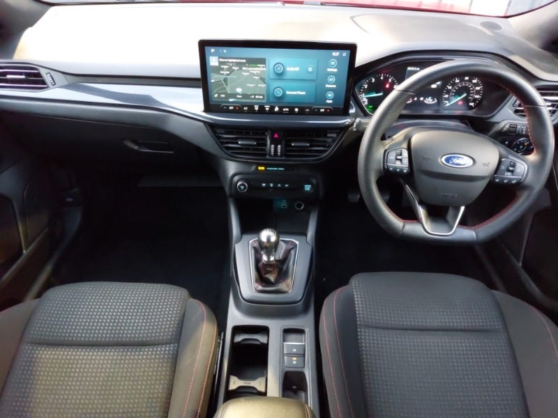 Used Ford Focus 2023 for sale - 76897813: Photo 2