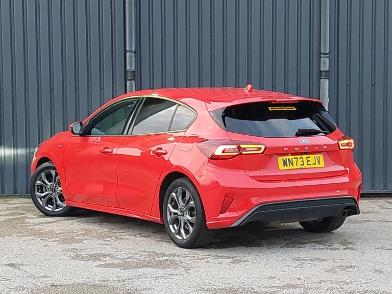 Used Ford Focus 2023 for sale - 76897813: Photo 3