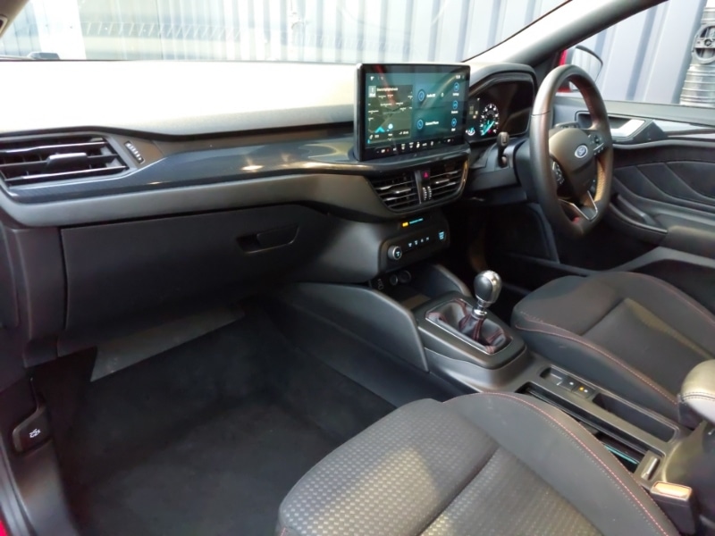 Used Ford Focus 2023 for sale - 76897813: Photo 5