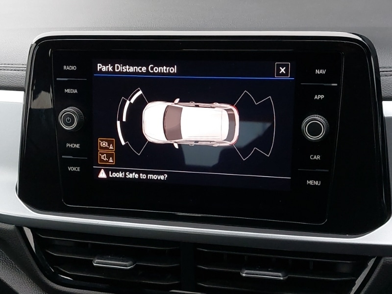 Used Volkswagen T-Roc 2023 for sale - 76816104: Photo 11