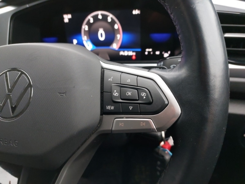 Used Volkswagen T-Roc 2023 for sale - 76816104: Photo 14