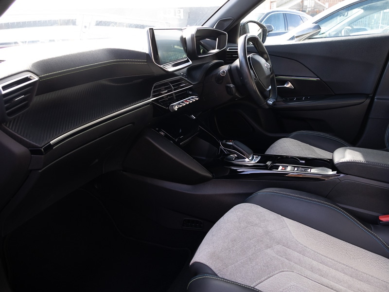 Used Peugeot 2008 2020 for sale - 77898088: Photo 5