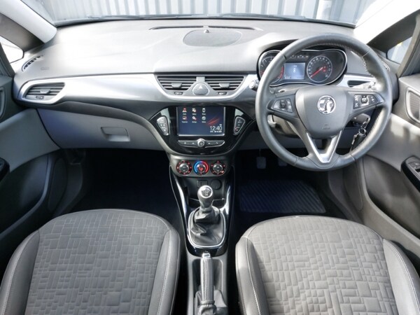 Used Vauxhall Corsa 2017 for sale - 76213424: Photo 2