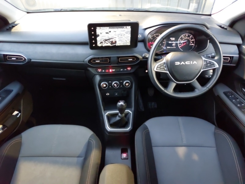 Used Dacia Sandero Stepway 2024 for sale - 76920304: Photo 2