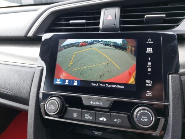 Used Honda Civic 2019 for sale - 76188272: Photo 11