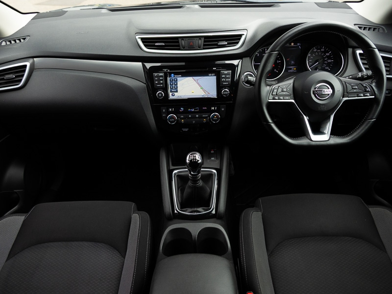 Used Nissan Qashqai 2018 for sale - 78183563: Photo 2