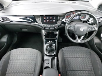 Used Vauxhall Astra 2018 for sale - 78634471: Photo