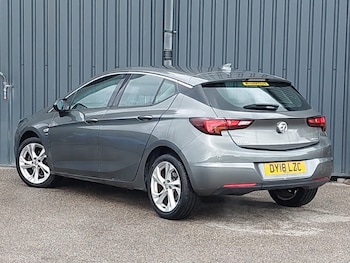 Used Vauxhall Astra 2018 for sale - 78634471: Photo