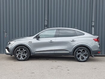 Used Renault Arkana 2023 for sale - 78455671: Photo