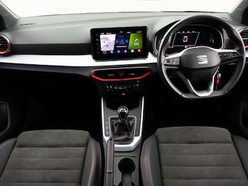 Used SEAT Arona 2024 for sale - 78099400: Photo