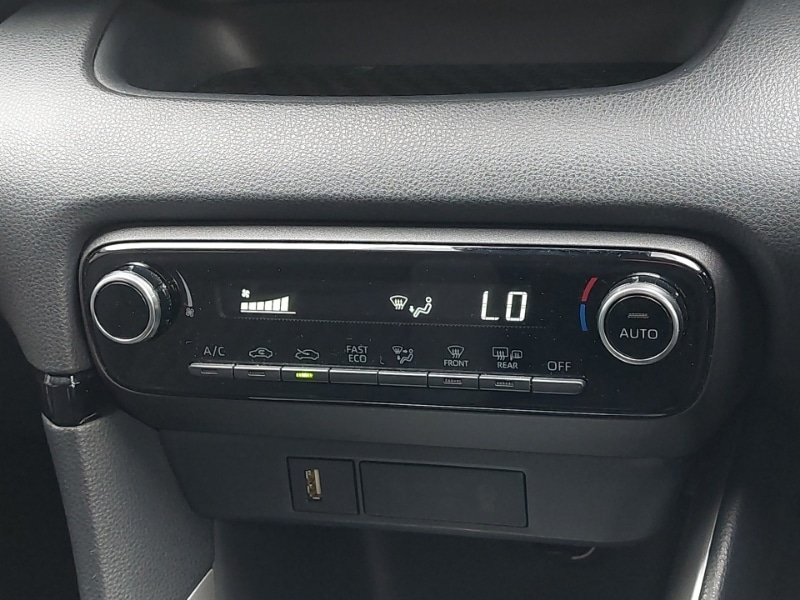 Used Toyota Yaris 2021 for sale - 78089174: Photo 15