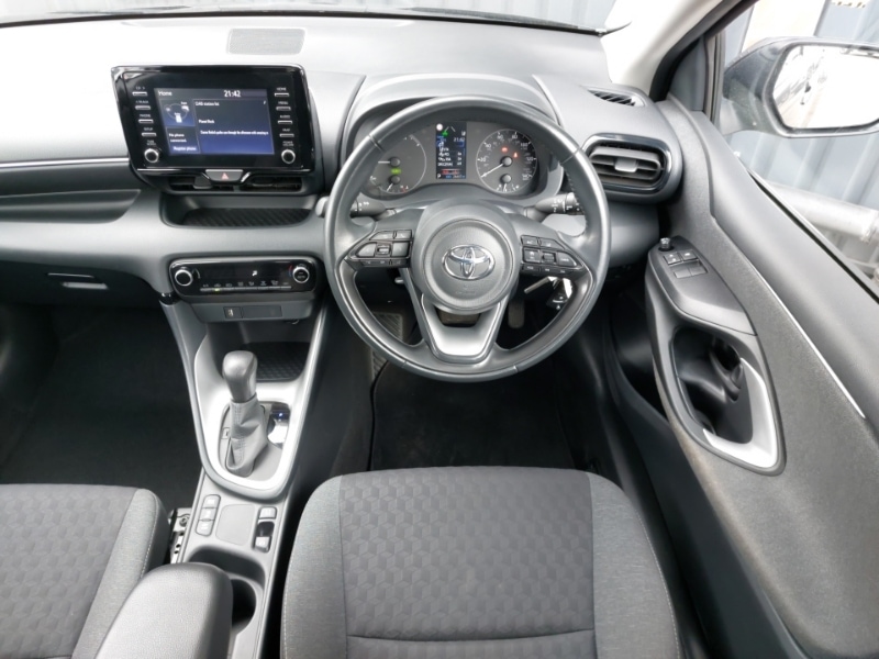 Used Toyota Yaris 2021 for sale - 78089174: Photo 7