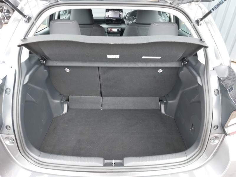 Used Toyota Yaris 2021 for sale - 78089174: Photo 8