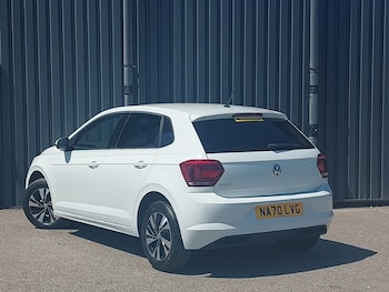 Used Volkswagen Polo 2020 for sale - 79332652: Photo