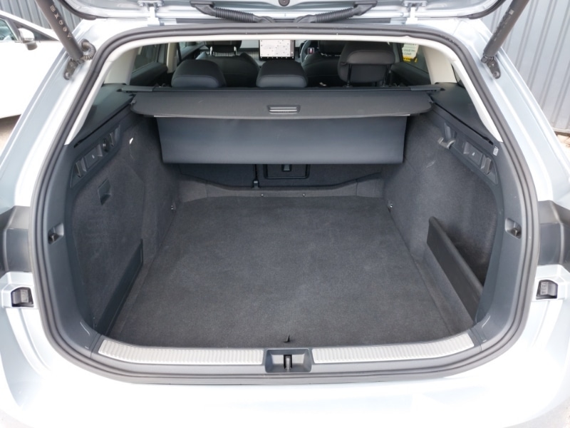 Used Skoda Superb 2024 for sale - 77047330: Photo 8