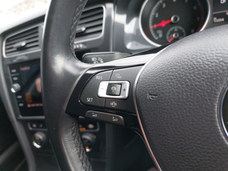 Used Volkswagen Golf 2019 for sale - 76947355: Photo 15