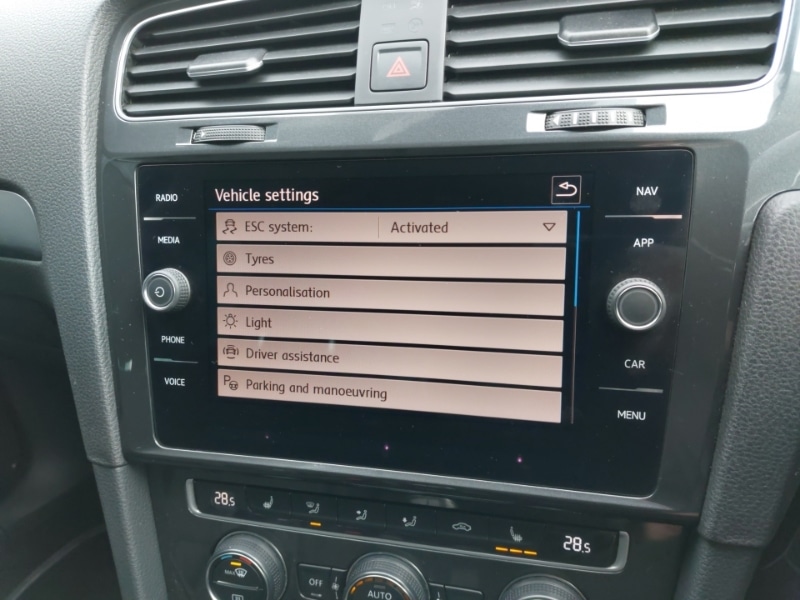 Used Volkswagen Golf 2019 for sale - 76947355: Photo 18