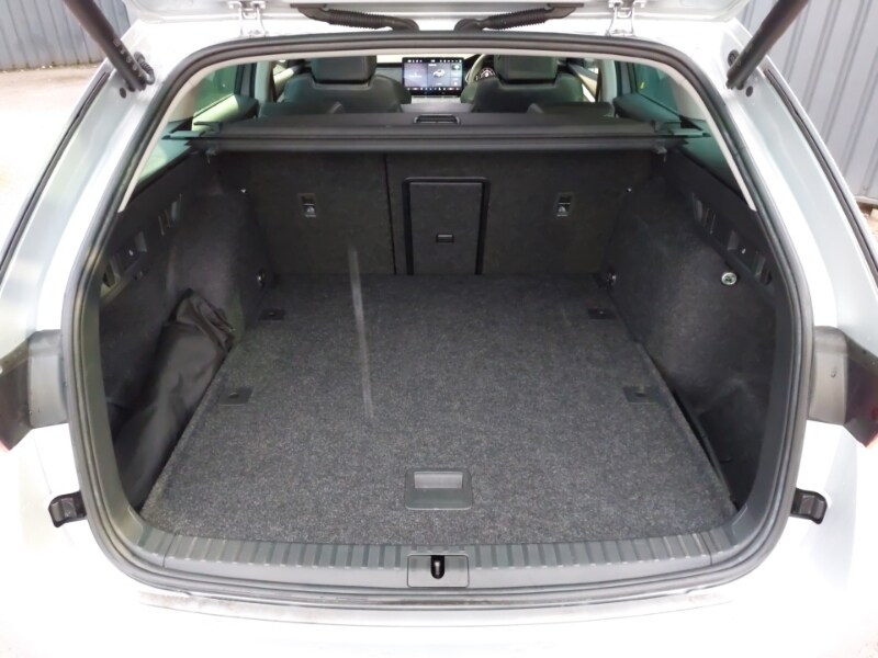 Used Skoda Octavia 2024 for sale - 77816188: Photo 8