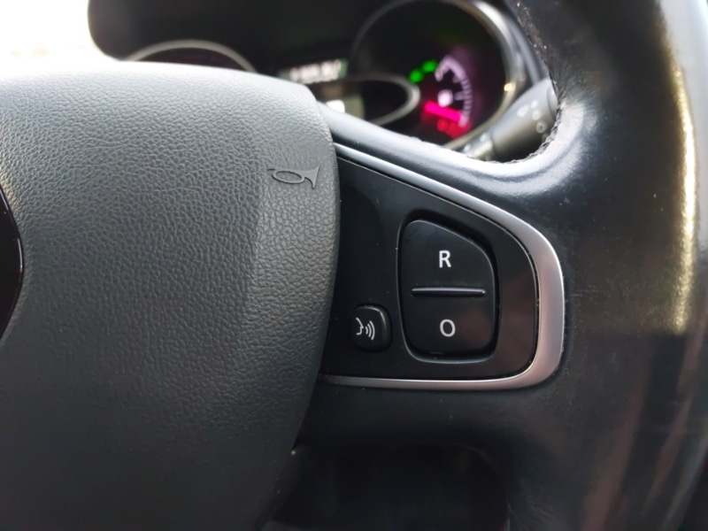 Used Renault Clio 2017 for sale - 76397407: Photo 13