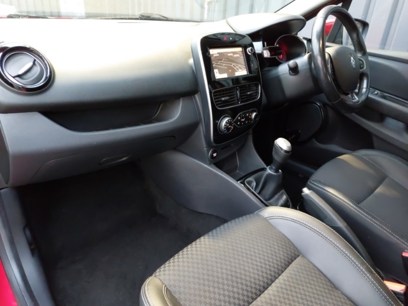 Used Renault Clio 2017 for sale - 76397407: Photo 5