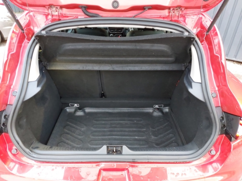 Used Renault Clio 2017 for sale - 76397407: Photo 8