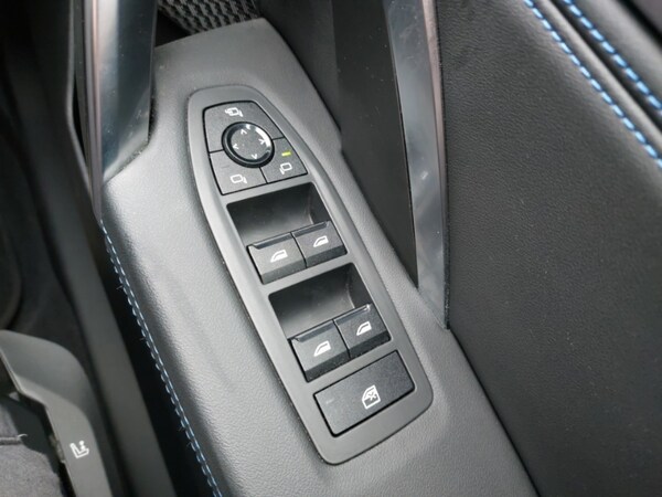 Used BMW iX1 2023 for sale - 76208487: Photo 12
