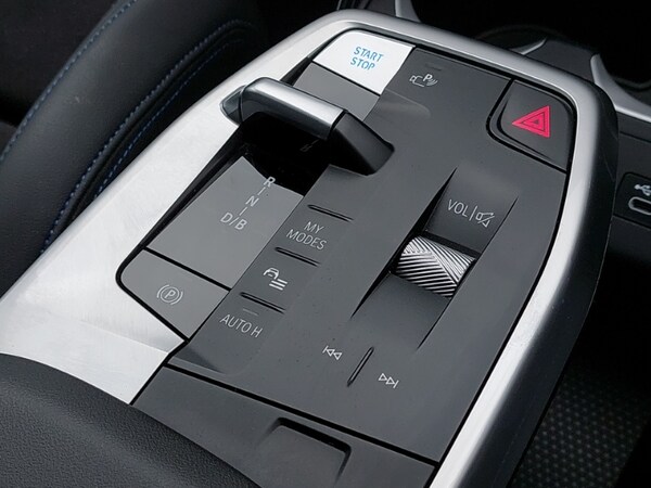 Used BMW iX1 2023 for sale - 76208487: Photo 16