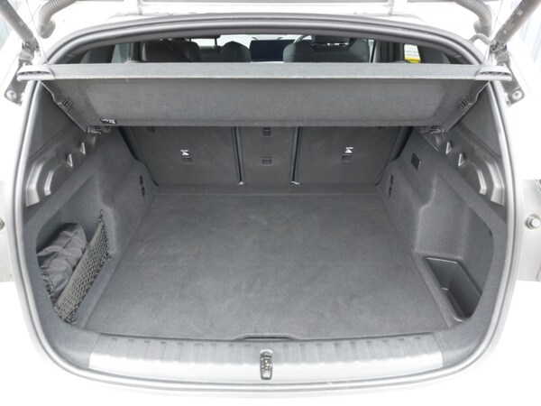 Used BMW iX1 2023 for sale - 76208487: Photo 8