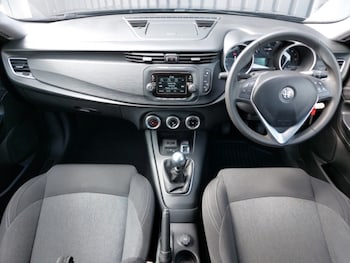Used Alfa Romeo Giulietta 2018 for sale - 75645181: Photo