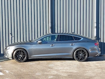 Used Audi A5 2023 for sale - 77105396: Photo