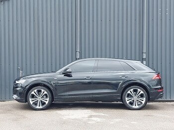 Used Audi Q8 2022 for sale - 78125634: Photo
