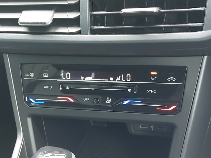 Used Volkswagen Polo 2024 for sale - 77028423: Photo 16