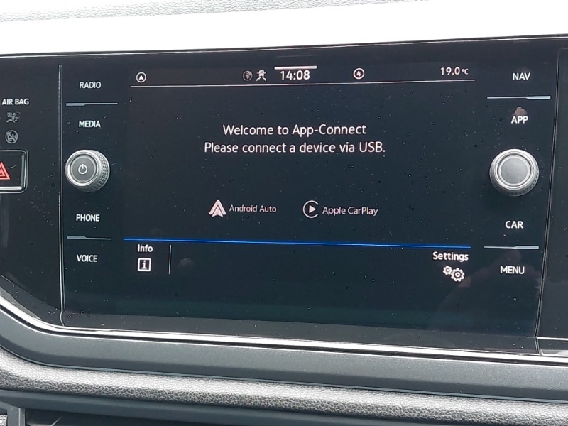 Used Volkswagen Polo 2024 for sale - 77028423: Photo 18