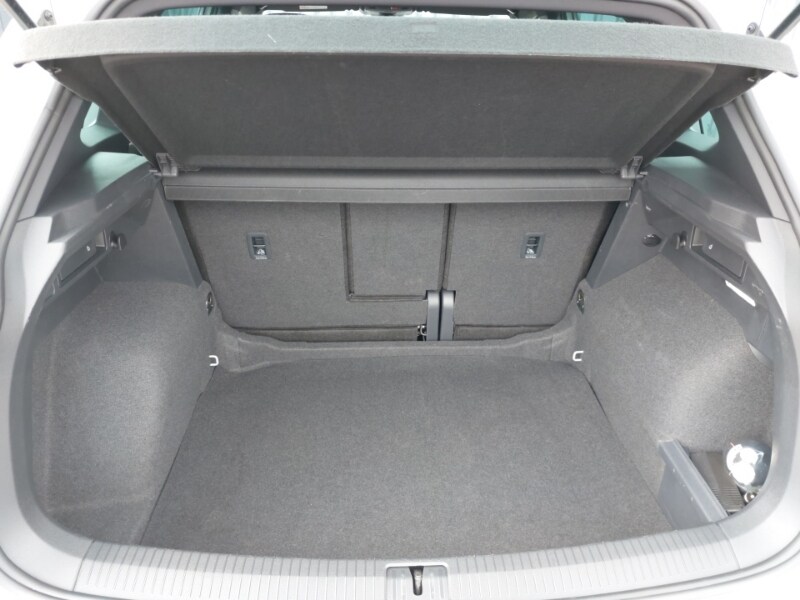 Used Volkswagen Tiguan 2023 for sale - 77689811: Photo 8