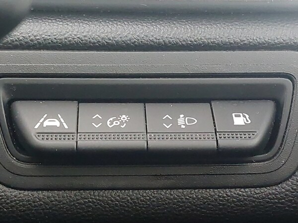 Used Renault Captur 2023 for sale - 75332613: Photo 12
