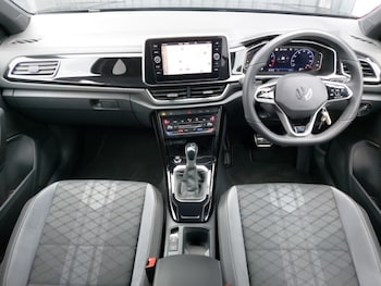 Used Volkswagen T-Roc 2023 for sale - 78259493: Photo