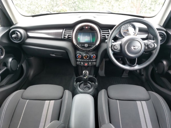 Used MINI Hatch 2019 for sale - 76325686: Photo 2