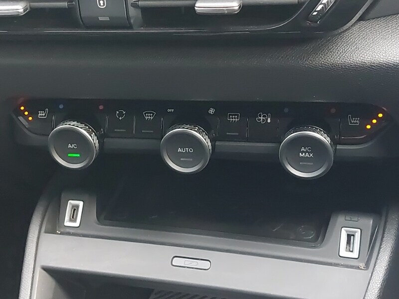 Used Citroen C4 2024 for sale - 77816272: Photo 16