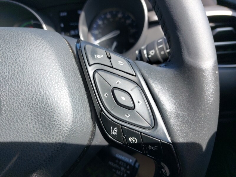 Used Toyota C-HR 2023 for sale - 78156031: Photo 14