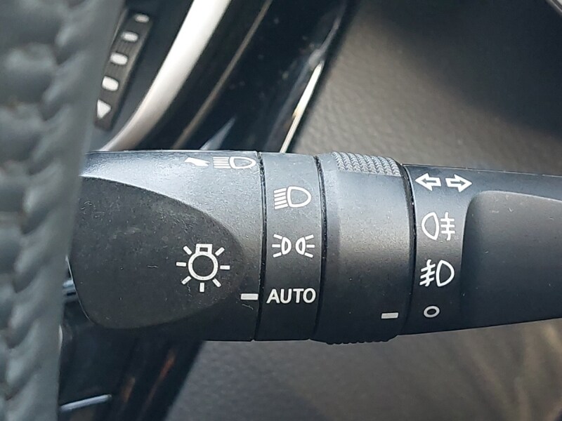 Used Toyota C-HR 2023 for sale - 78156031: Photo 17