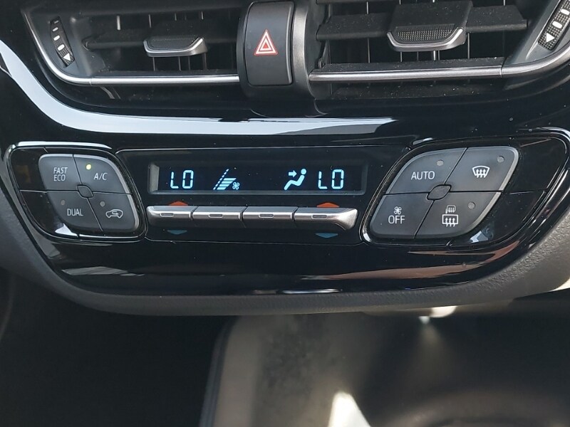 Used Toyota C-HR 2023 for sale - 78156031: Photo 18