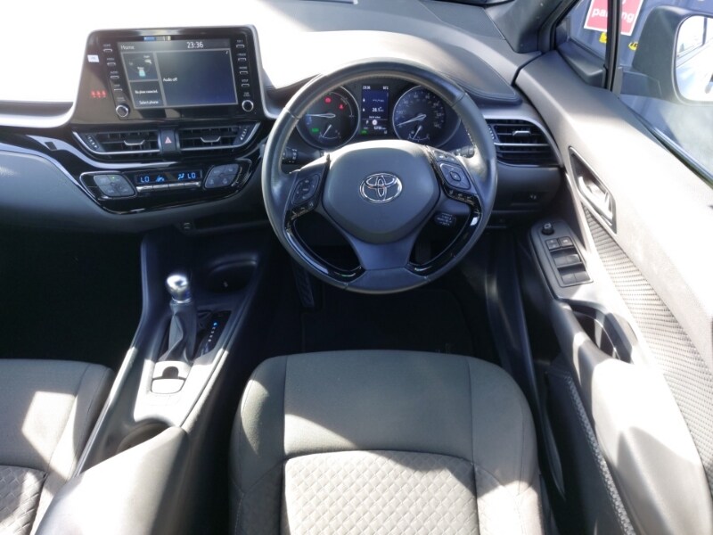 Used Toyota C-HR 2023 for sale - 78156031: Photo 7