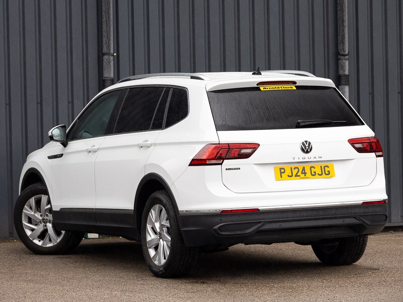 Used Volkswagen Tiguan Allspace 2024 for sale - 77980908: Photo 3