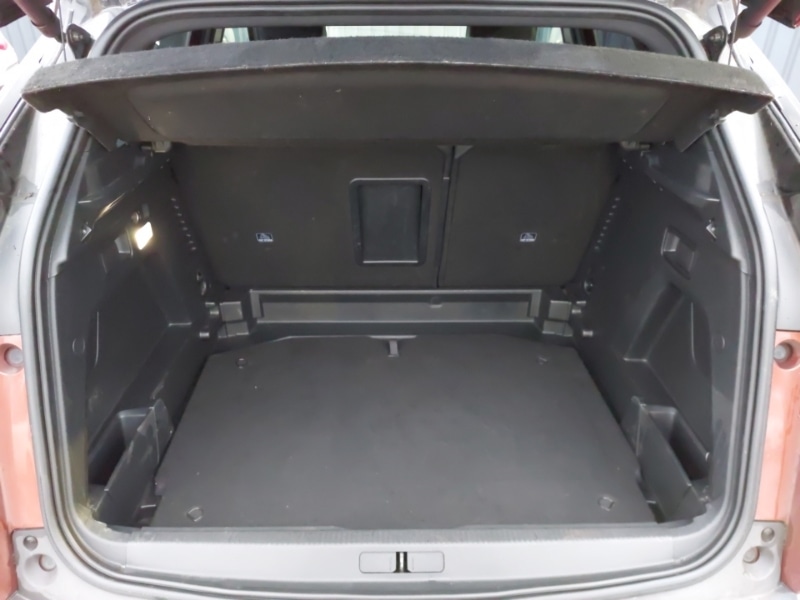 Used Peugeot 3008 2019 for sale - 77278150: Photo 8