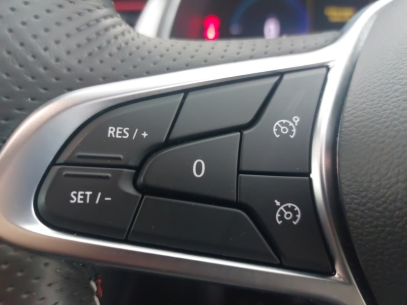 Used Renault Captur 2022 for sale - 76507141: Photo 12