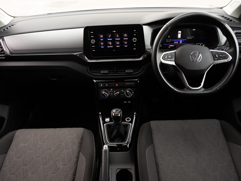 Used Volkswagen T-Cross 2024 for sale - 77039385: Photo 2