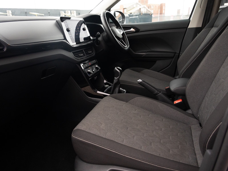 Used Volkswagen T-Cross 2024 for sale - 77039385: Photo 5